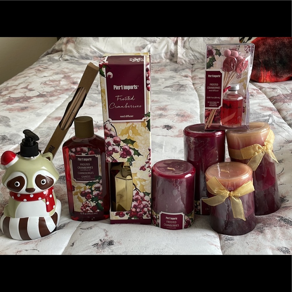 Pier 1 Frosted Cranberries Scent Set (can be sold together or in sets)